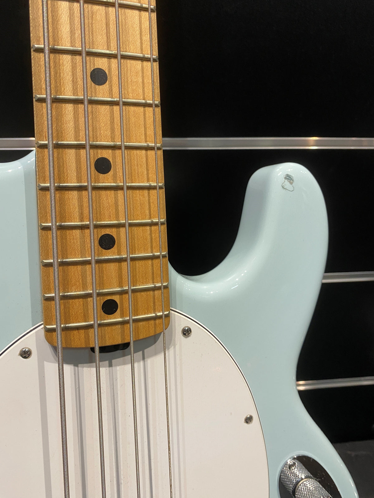 Ernie Ball Stingray 4 string bass Powder Blue - Minor Cosmetic Damage