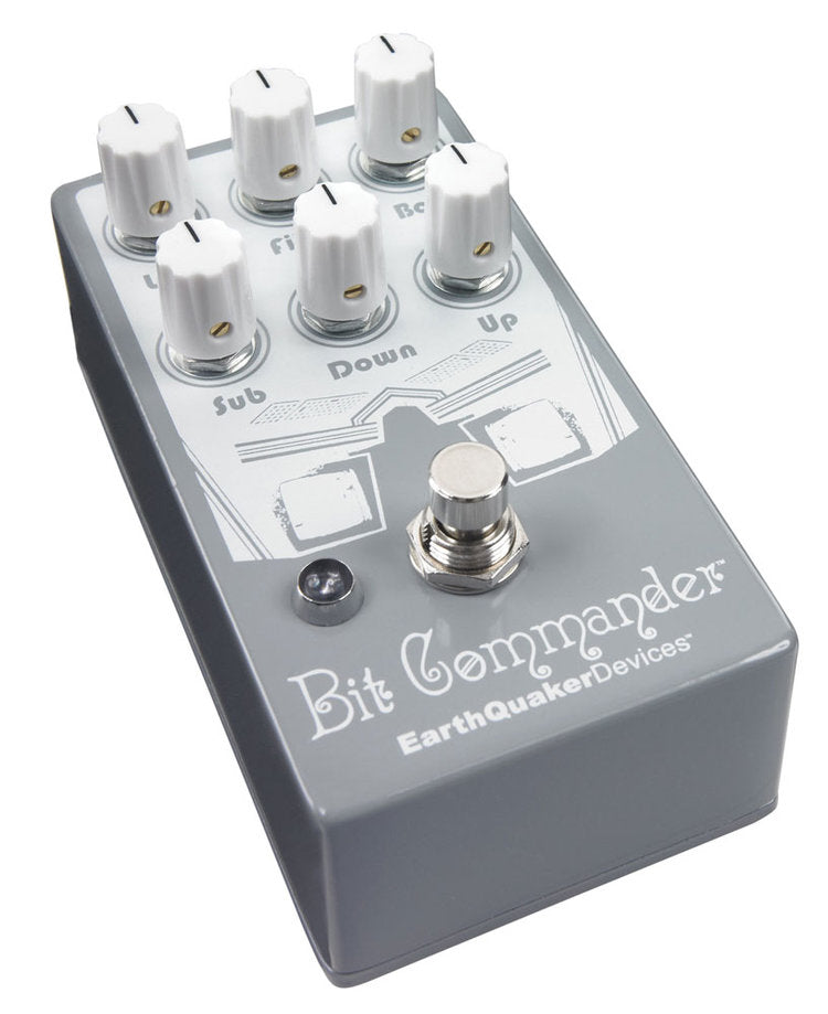 EarthQuaker Devices Bit Commander Analogue Octave Synth